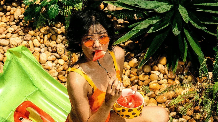 Jay Reimers Talks About Her Jelly Bra Style